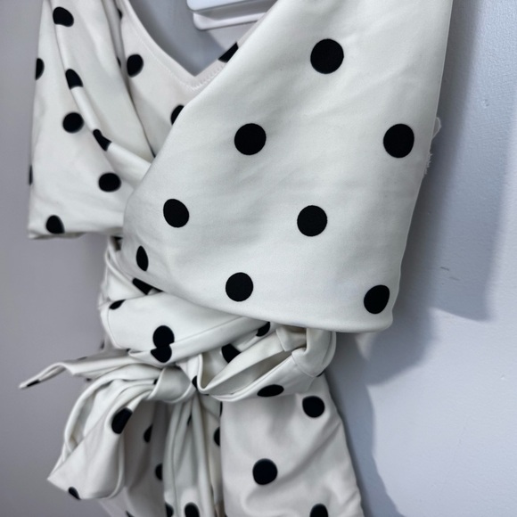 Old Navy Cream Polka Dot Wrap-Front Swimsuit Size Large - Picture 6 of 12